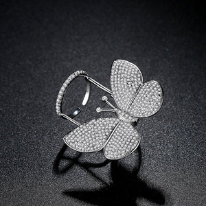 BlingBling™ - Beautiful Moving Butterfly Ring / Jewellery (Limited Edition)